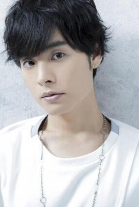 陪睡男友