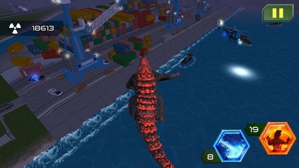 怪物进化击中并粉碎