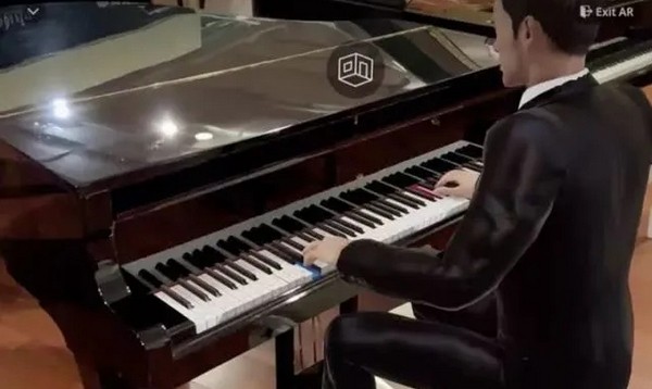 AR Pianist