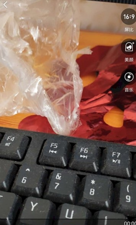 去拍小视频